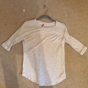 long sleeve white/grey top